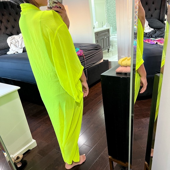 Yellow bathing suit cover up size: xs/s - Picture 3 of 3